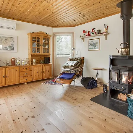 Holiday home Three-bedroom Holiday In *